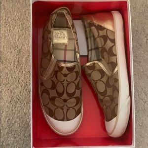 COACH GOLD KHAKI SLIP ON SNEAKERS
